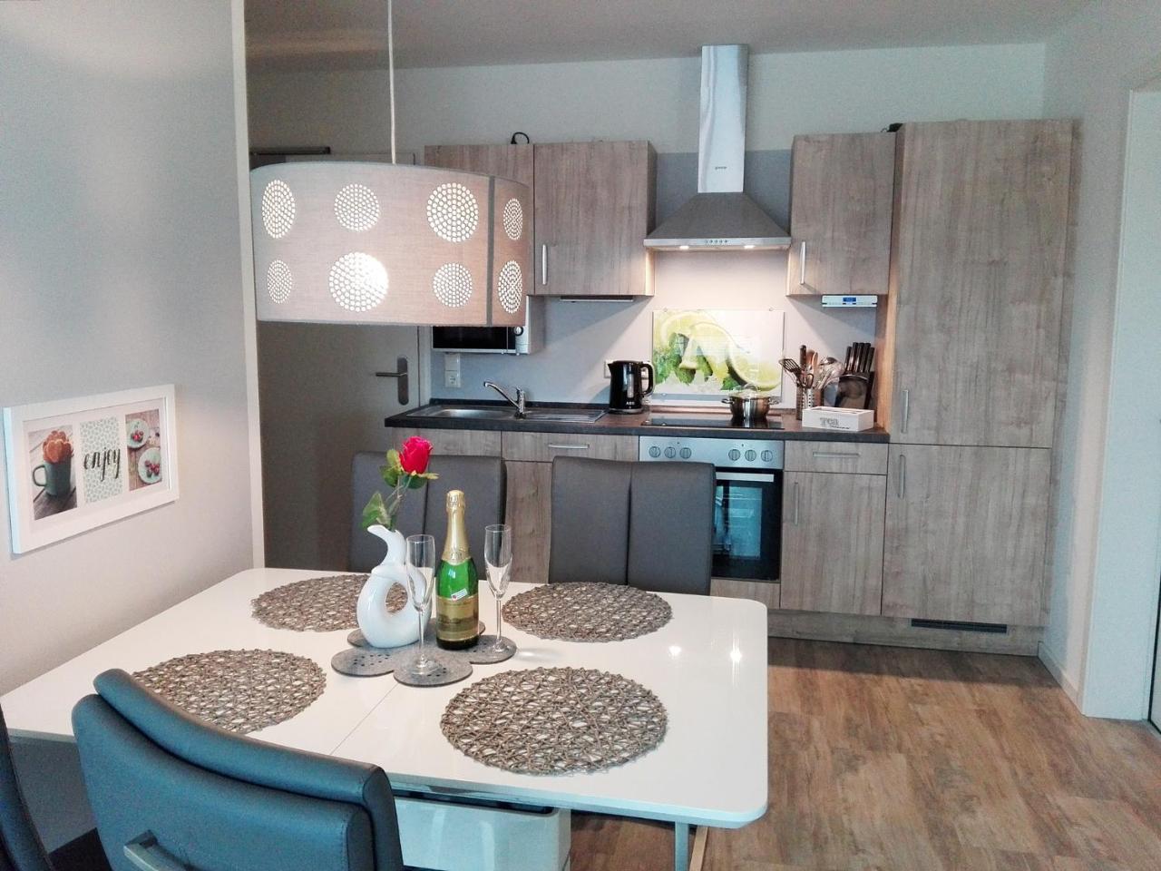 Apartment Müritzstern In Der Hafenresidenz *